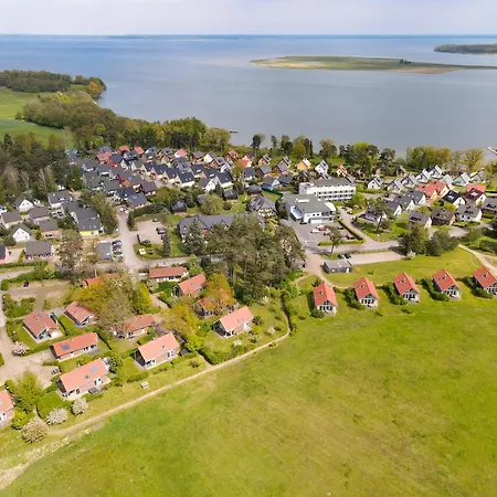 Wiesengefluester E3 - Familienfreundlich Nur 3 Minuten Zum Röbel